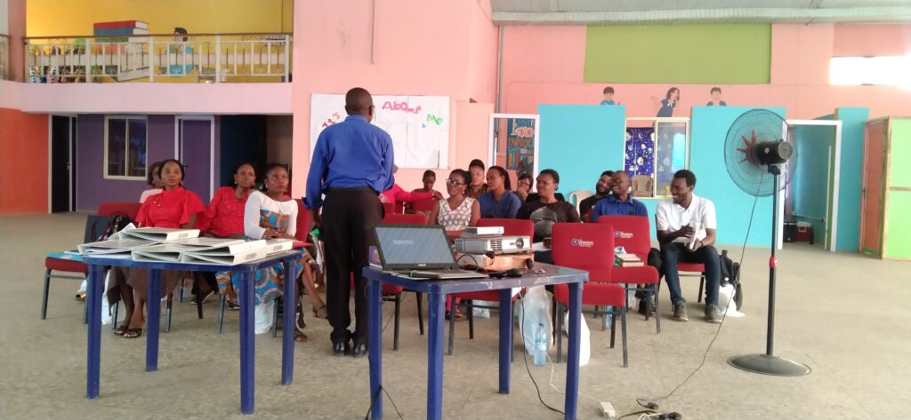 filter: 0; fileterIntensity: 0.0; filterMask: 0; module: j;
hw-remosaic: 0;
touch: (-1.0, -1.0);
modeInfo: ;
sceneMode: Night;
cct_value: 0;
AI_Scene: (-1, -1);
aec_lux: 293.38538;
hist255: 0.0;
hist252~255: 0.0;
hist0~15: 0.0;